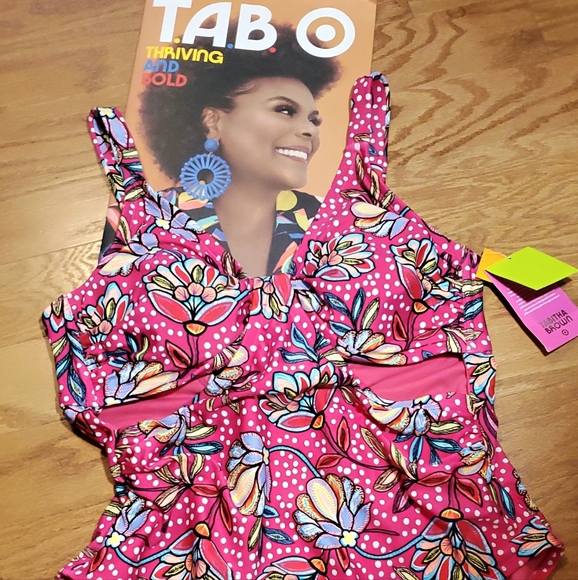 Tabitha Brown Pink Floral Print Front Cutout One Piece Swimsuit & TAB MA… - Picture 1 of 7